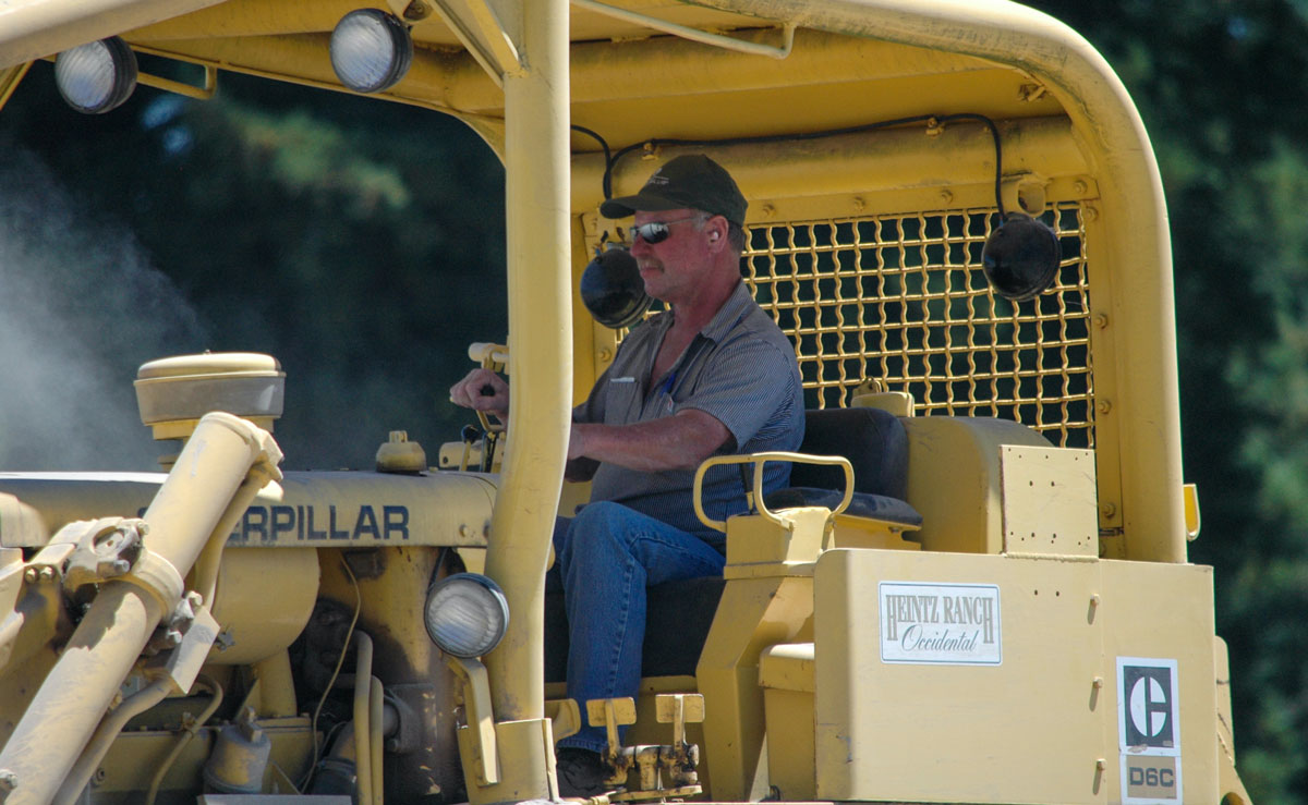 Charlie Heintz in tractor